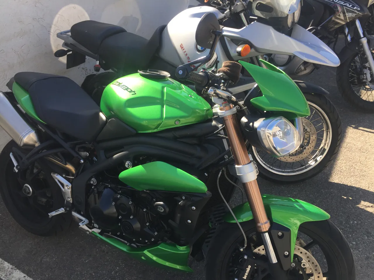 Peinture Triumph Speed Triple complète perso verte nacrée