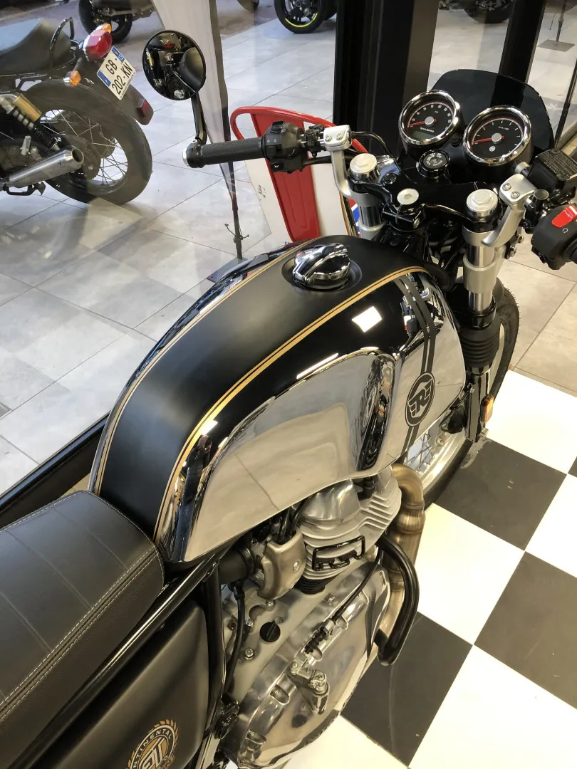 royal enfield Marseille peinture du réservoir bandes noir Mat liseré or