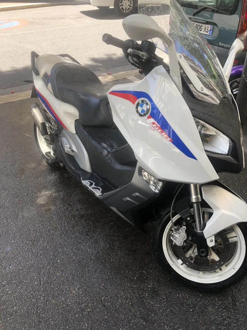 Peinture d'origine sur ce scooter BMW C600 sport